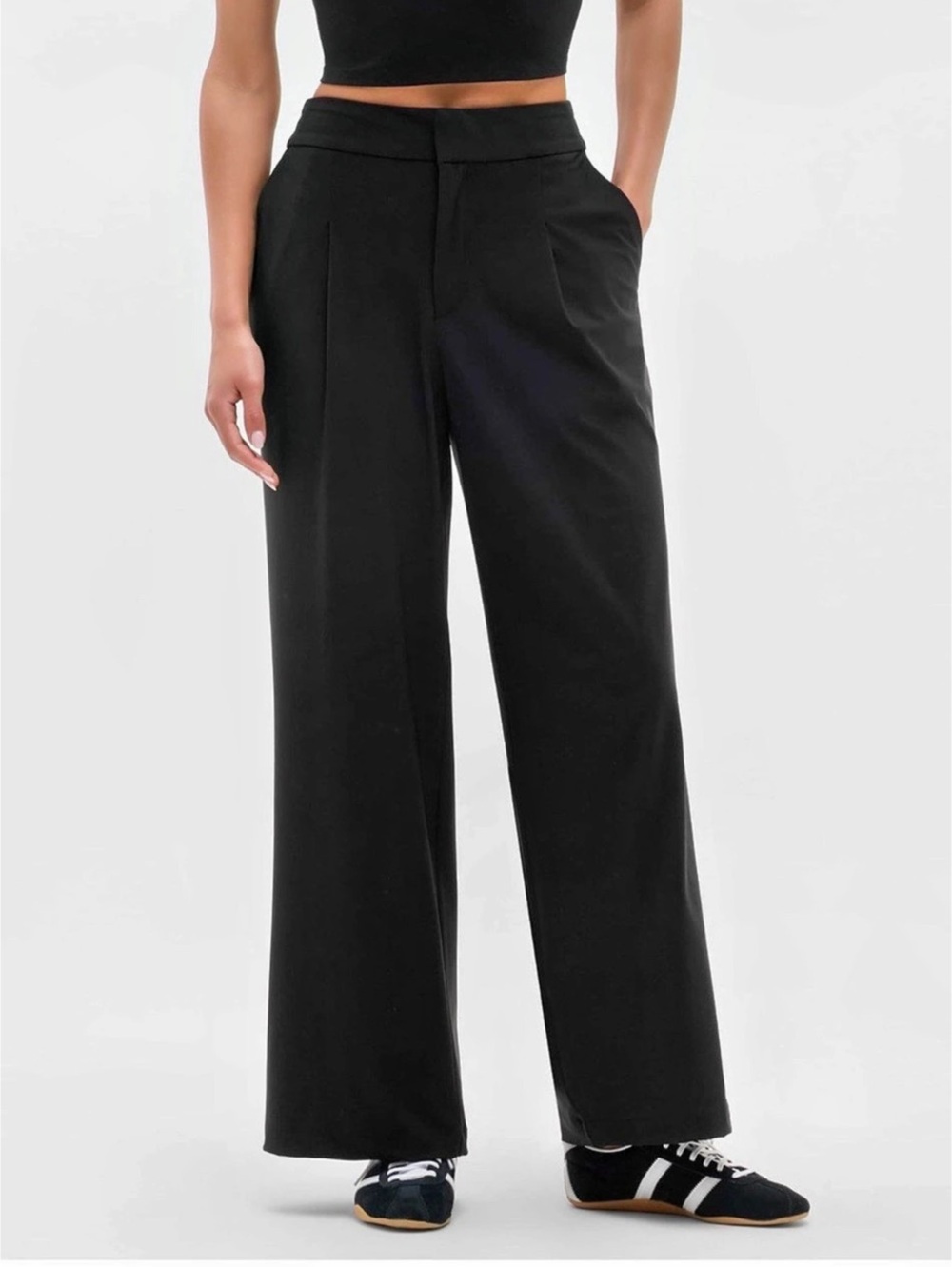 Athleta Wide Leg Pants in Black Size 16T Like New